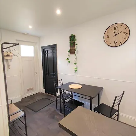 Apartment Appartements - Halles Brauhauban Tarbes