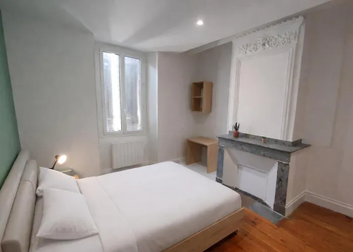 Apartman Collection Aux Halles Brauhauban De *