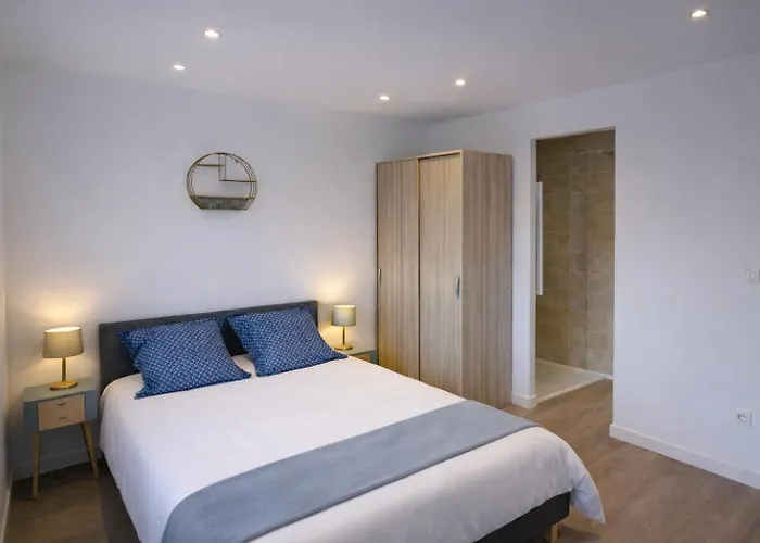 Collection Aux Halles Brauhauban De * Tarbes