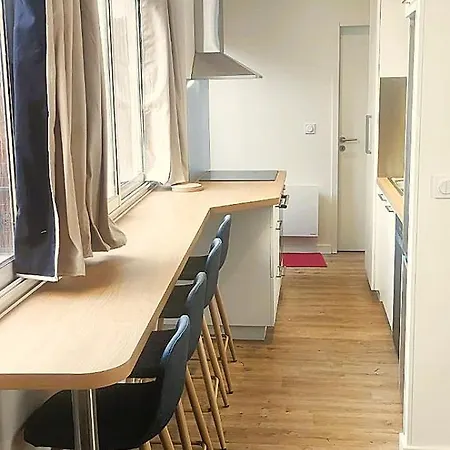 - Halles Brauhauban Apartment *